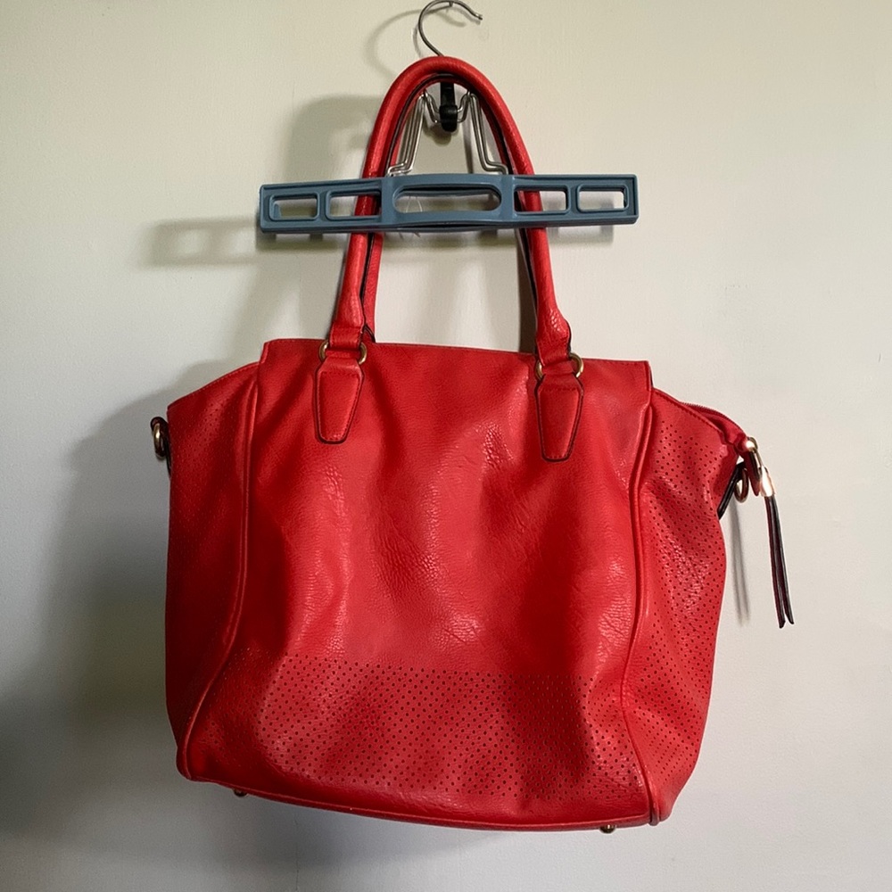 Large tote purse - Picture 2 of 16